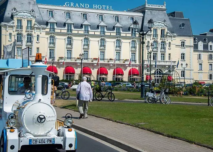 Apartment Lumineux Dans Calme Et Arboree Cabourg